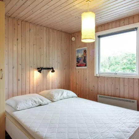 Holiday home Sande - 450m From The Sea By Interhome Lokken
